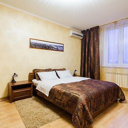 Apartment In Complex Korona On Knyazhyi Zaton 21 キエフ エクステリア 写真