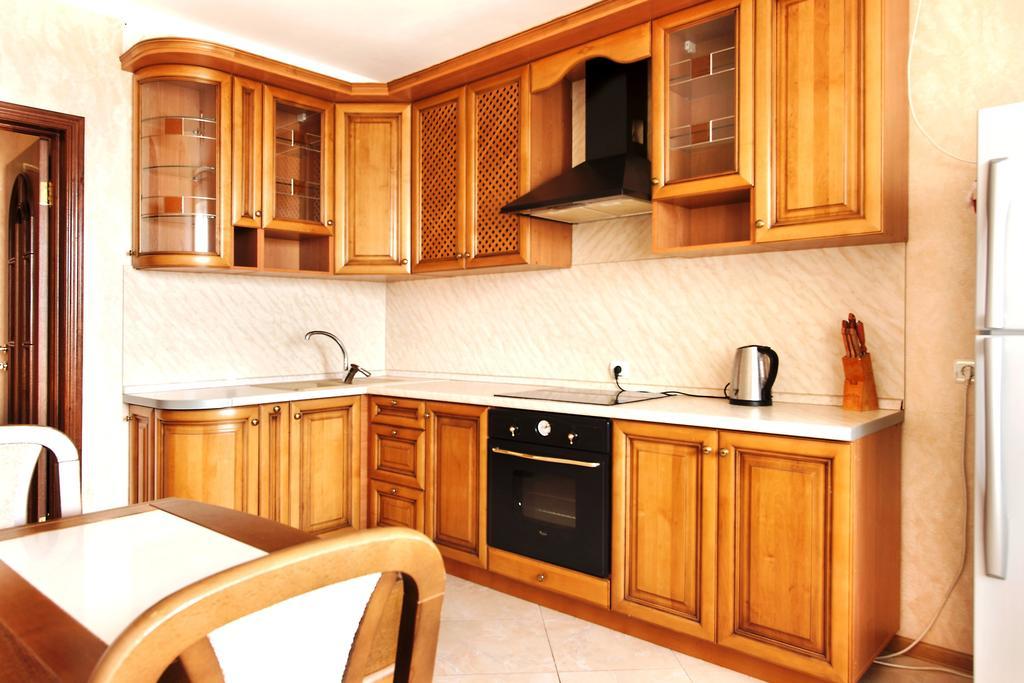 Apartment In Complex Korona On Knyazhyi Zaton 21 キエフ 部屋 写真